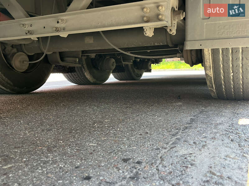 Тентований борт (штора) - напівпричіп Schmitz SCS L24 2017 в Львові