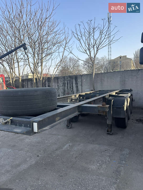 Контейнеровоз напівпричіп Schmitz SCS S3 2003 в Одесі