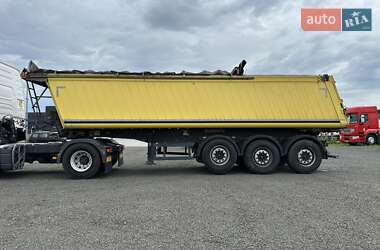 Самосвал полуприцеп Schmitz SGF S3 2017 в Луцке