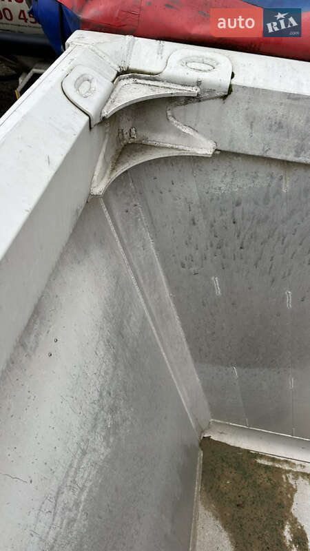 Зерновоз - полуприцеп Schmitz SGF S3 2013 в Стрые