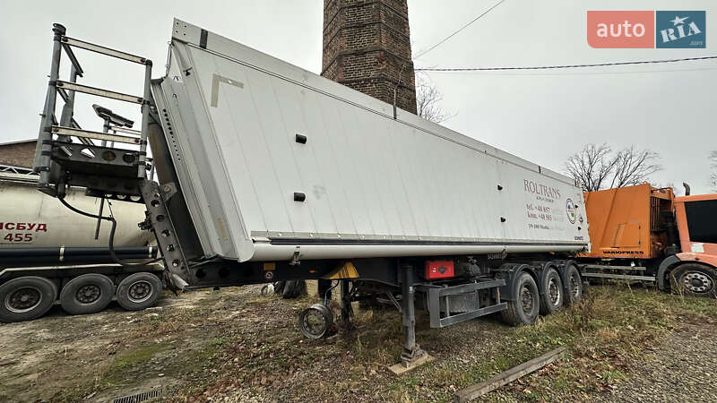 Зерновоз - полуприцеп Schmitz SGF S3 2013 в Стрые
