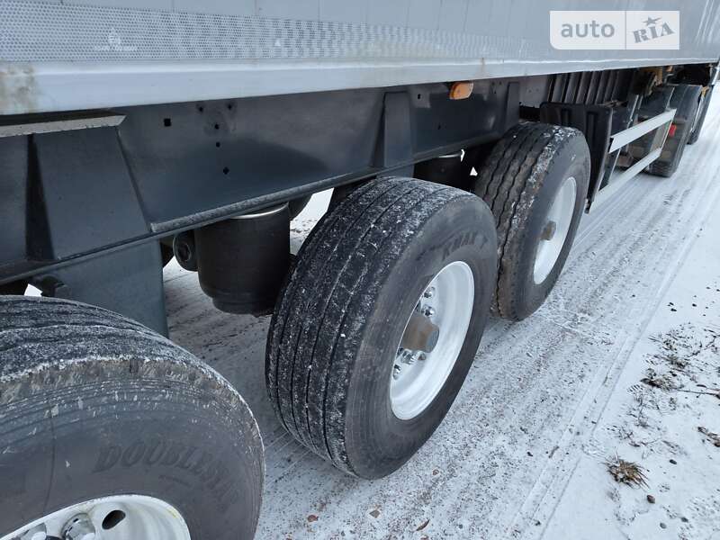 Самосвал полуприцеп Schmitz SKI 24 2002 в Нежине