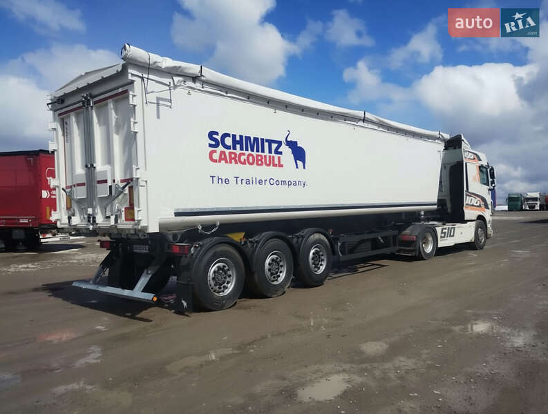 Schmitz SKI 24 2016