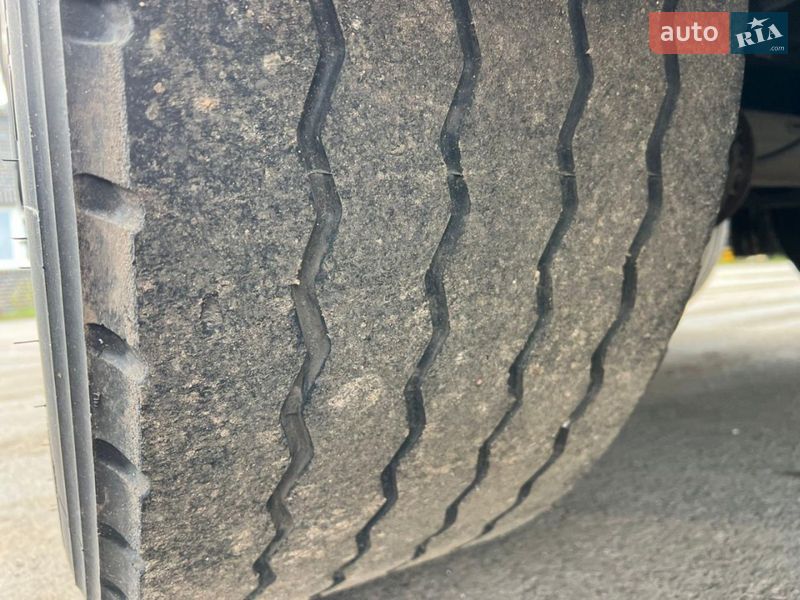 Для перевозки животных - полуприцеп Schmitz SKI 24 2016 в Львове