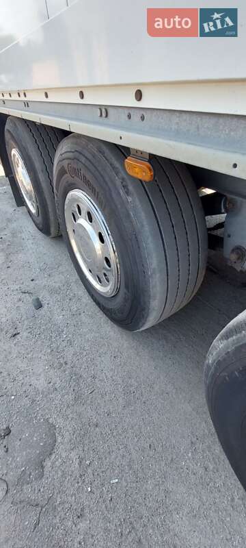 Ізотермічна будка Schmitz SKO 24 2005 в Харкові