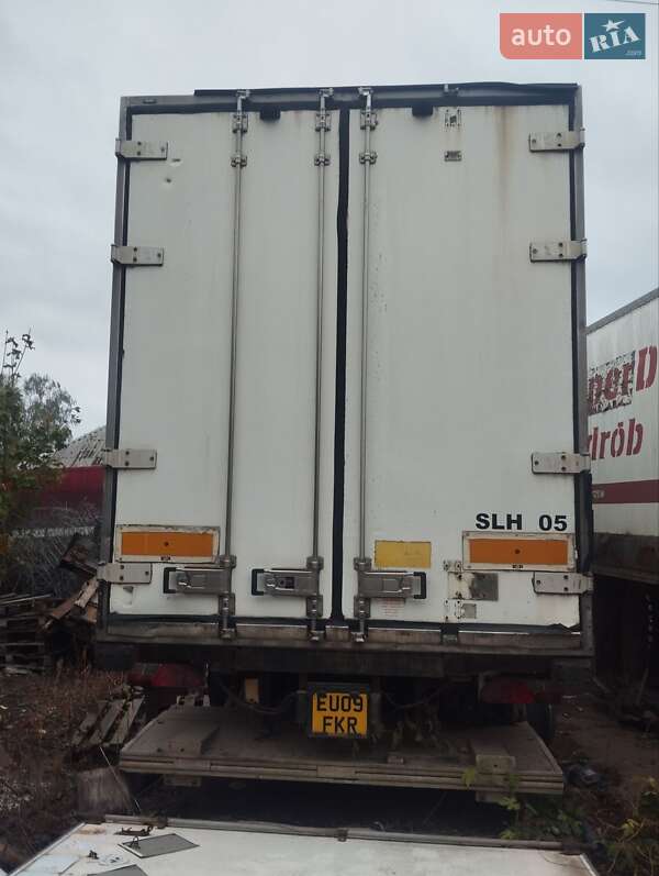 Рефрижератор напівпричіп Schmitz SKO 24 2002 в Сумах