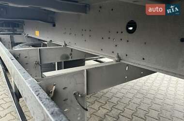 Фургон полуприцеп Schmitz SKO 24 2011 в 