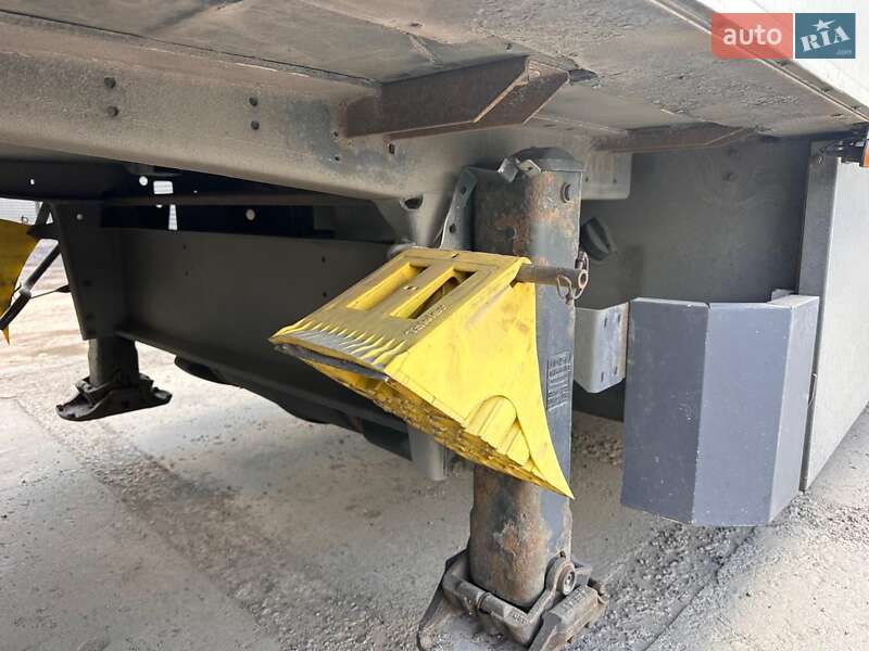 Рефрижератор Schmitz SKO 24 2007 в Львові