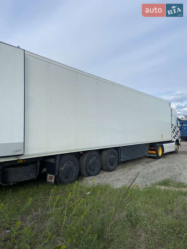 Рефрижератор полуприцеп Schmitz SKO 24 2011 в Славуте