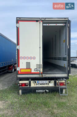 Рефрижератор напівпричіп Schmitz SKO 24 2011 в 