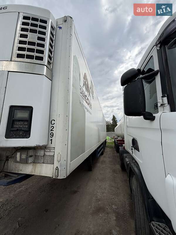 Рефрижератор полуприцеп Schmitz SKO 24 2002 в Гайсине