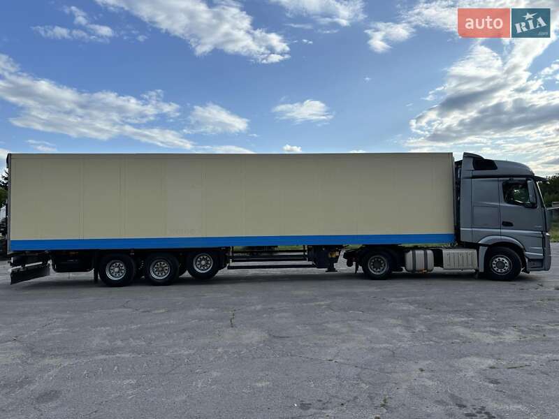 Рефрижератор напівпричіп Schmitz SKO 24 2010 в Бердичеві
