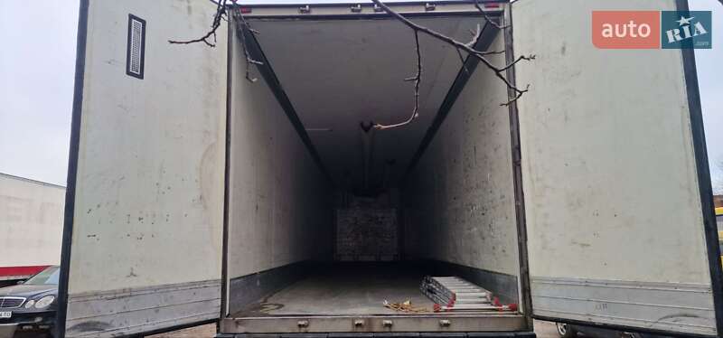 Рефрижератор Schmitz SKO 24 2011 в Львове