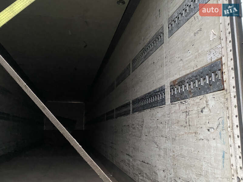 Ізотермічна будка Schmitz SKO 24 1999 в Білій Церкві