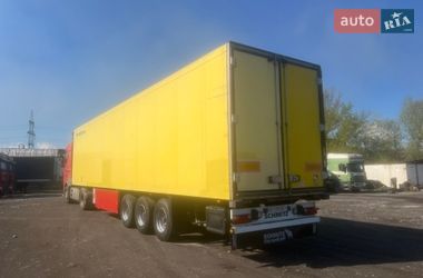Рефрижератор напівпричіп Schmitz SKO 24 2006 в Кам'янському