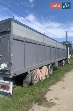 Зерновоз - полуприцеп Schmitz SPR 24 1995 в Болграде