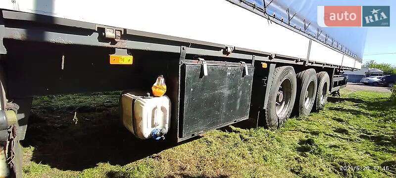Тентований борт (штора) - напівпричіп Schmitz SPR 24 2000 в Жовкві