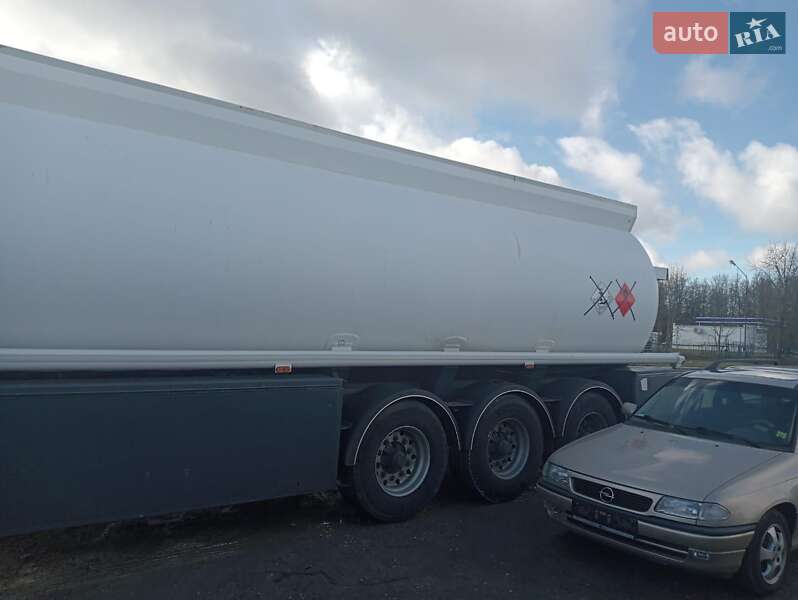 Цистерна полуприцеп Schrader Z-STA 24 2000 в Киеве