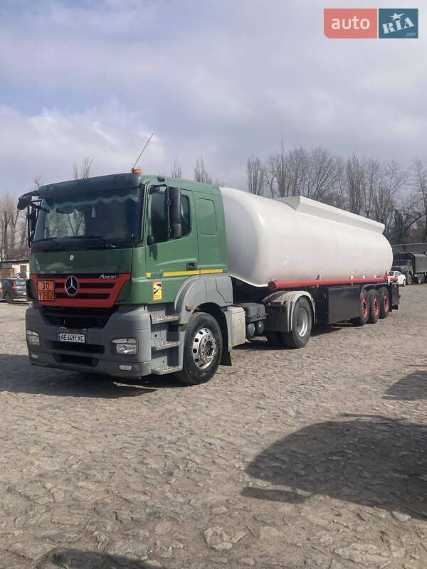 Цистерна Schrader Z-STA 24 2000 в Днепре