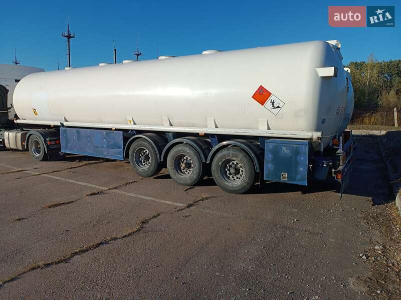 Цистерна полуприцеп Schrader Z-STA 24 2005 в Житомире