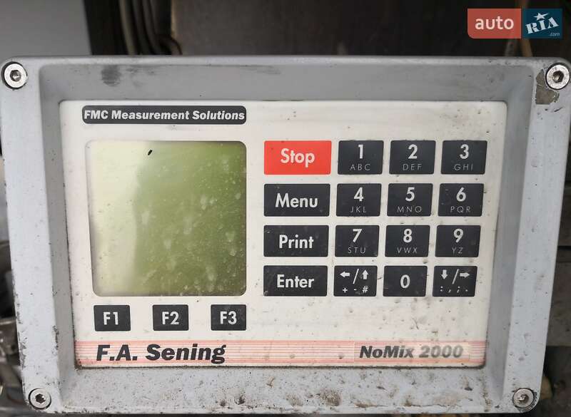 Цистерна полуприцеп Schroder Wiesmoor 2006 в Каменском