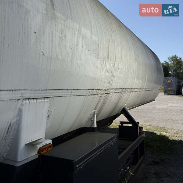 Цистерна Schroder Wiesmoor 2001 в Шептицькому