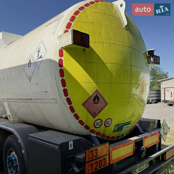 Цистерна Schroder Wiesmoor 2001 в Шептицькому