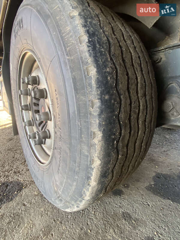 Борт Schwarzmuller BPW 2013 в Иршаве