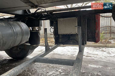 Цистерна полуприцеп Schwarzmuller E 1989 в 