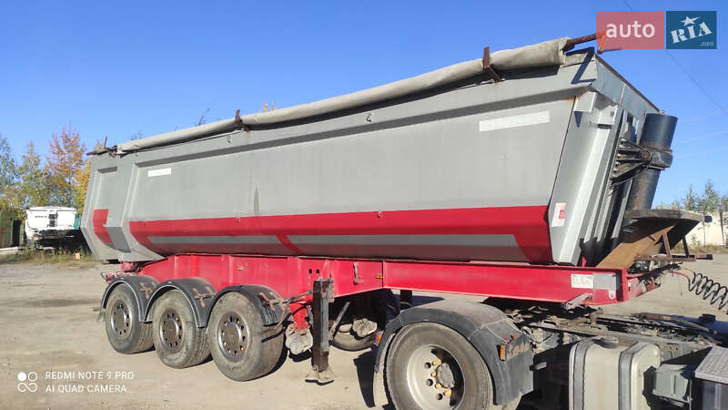 Самосвал полуприцеп Schwarzmuller HKS 2005 в Виннице
