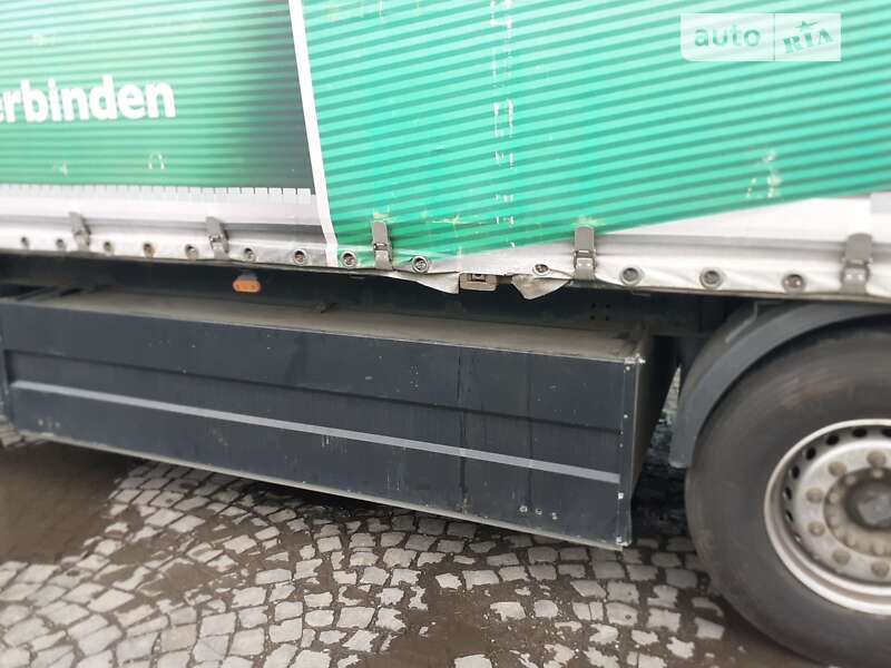 Платформа напівпричіп Schwarzmuller J-Serie 2011 в Мукачевому
