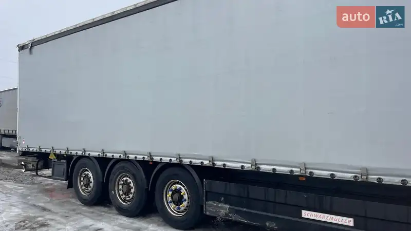 Schwarzmuller J-Serie 2013