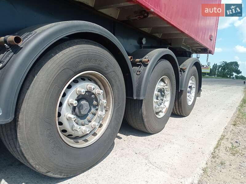 Самосвал полуприцеп Schwarzmuller Kis 2007 в Измаиле фото 3 Самосвал полуприцеп Schwarzmuller Kis 2007 в Измаиле