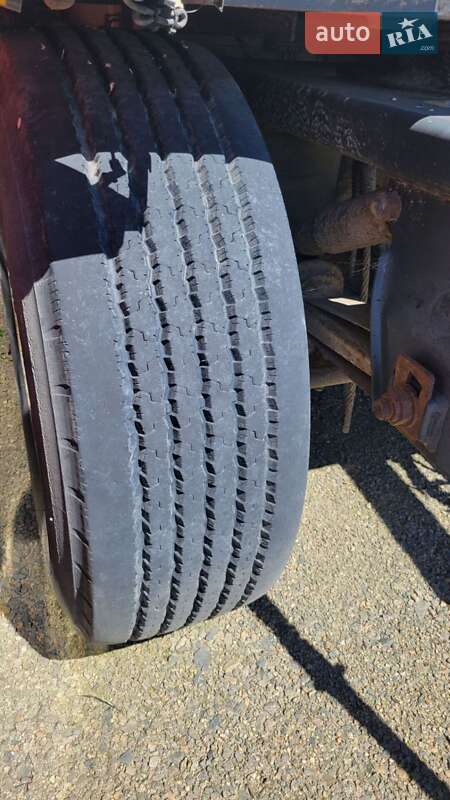 Борт Schwarzmuller PA 1999 в Сарнах