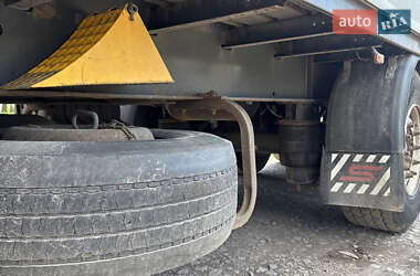 Бортовой полуприцеп Schwarzmuller S1 2012 в 