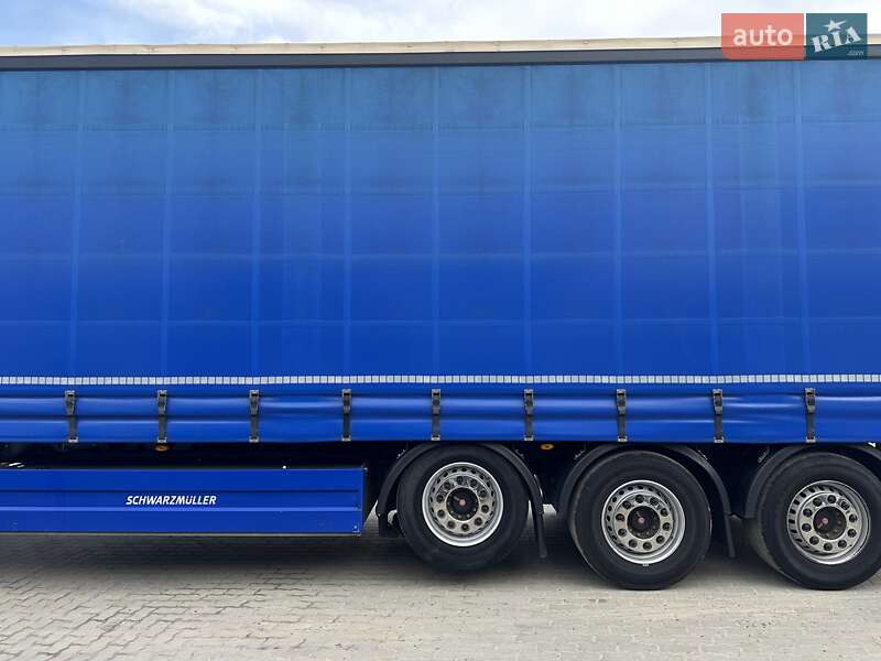 Тентований борт (штора) - напівпричіп Schwarzmuller S1 2017 в Калуші