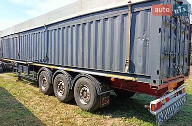 Schwarzmuller SAF 2003