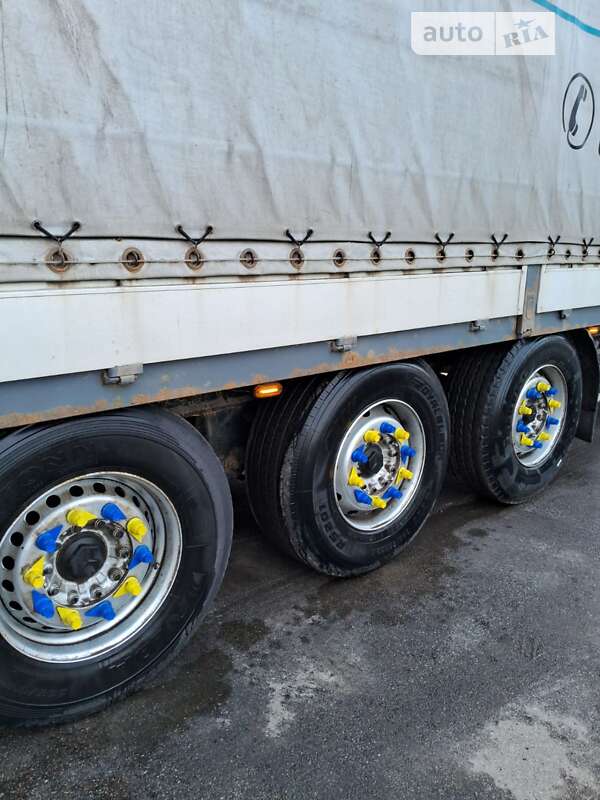 Тентований борт (штора) - напівпричіп Schwarzmuller SAF 2005 в Прилуках