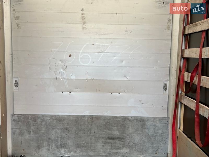 Тентований борт (штора) - напівпричіп Schwarzmuller SAF 2017 в Іршаві