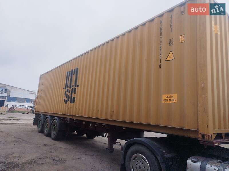 Контейнеровоз Schwarzmuller SC 3E 2003 в Миколаєві