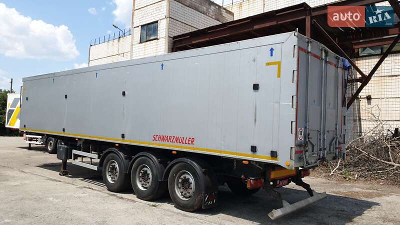 Самосвал полуприцеп Schwarzmuller SK 2012 в Кривом Роге