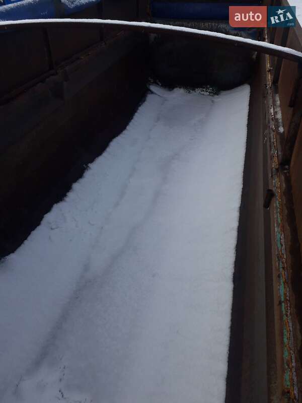 Самоскид напівпричіп Schwarzmuller SK 2013 в Кам'янському