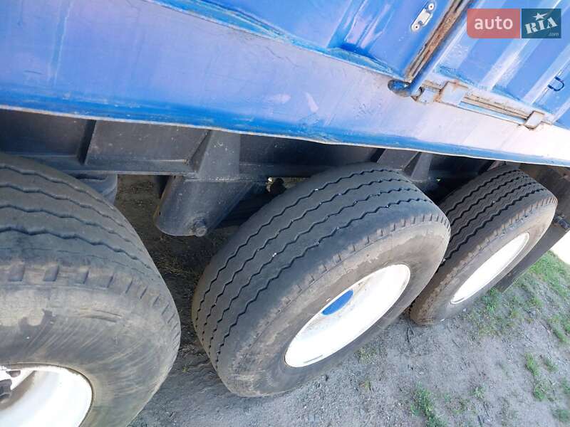 Контейнеровоз полуприцеп Schwarzmuller SPA-3E 1993 в Новоархангельске