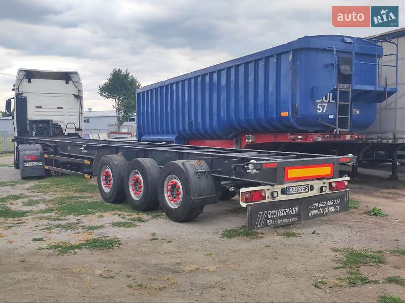 Контейнеровоз напівпричіп Schwarzmuller SPA-3E 2011 в Умані