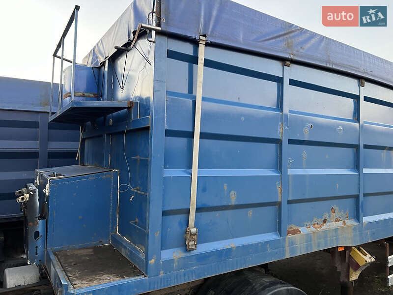 Зерновоз - полуприцеп Schwarzmuller SPA-3E 2005 в Александрие