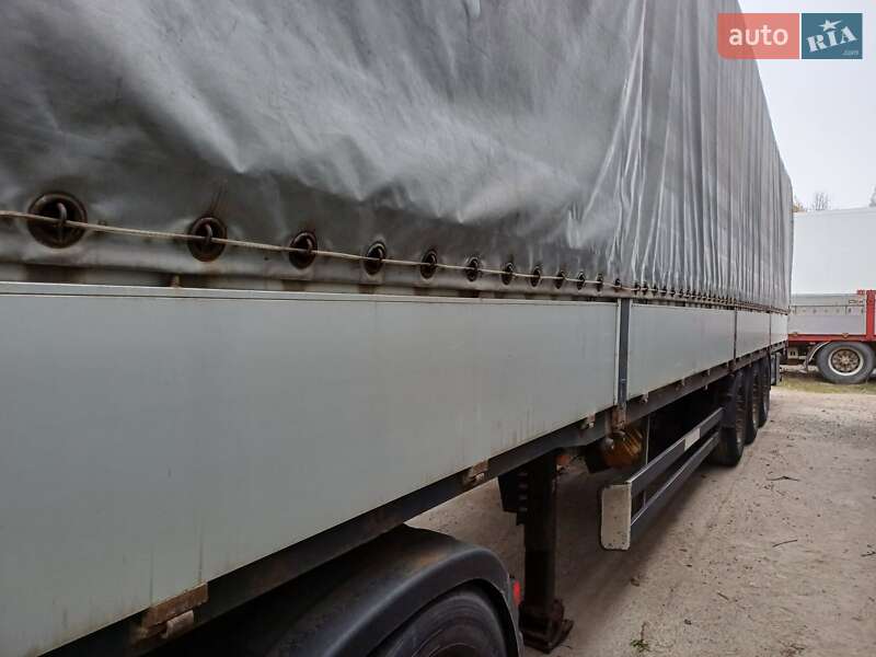 Бортовой полуприцеп Schwarzmuller SPA-3E 2006 в Львове