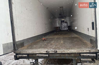 Рефрижератор полуприцеп Schwarzmuller SPA-3E 2001 в 