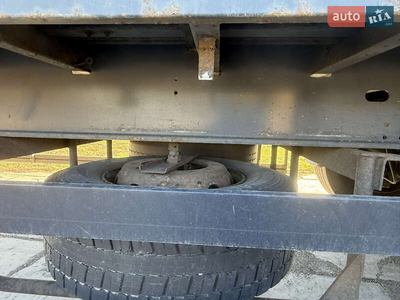 Тентованный борт (штора) - полуприцеп Schwarzmuller SPA-3E 2006 в Тячеве