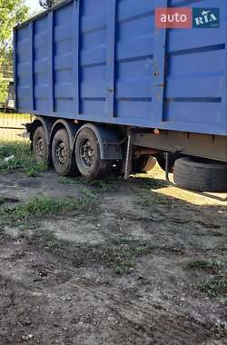 Самосвал полуприцеп Schwarzmuller SPA-3E 2004 в 