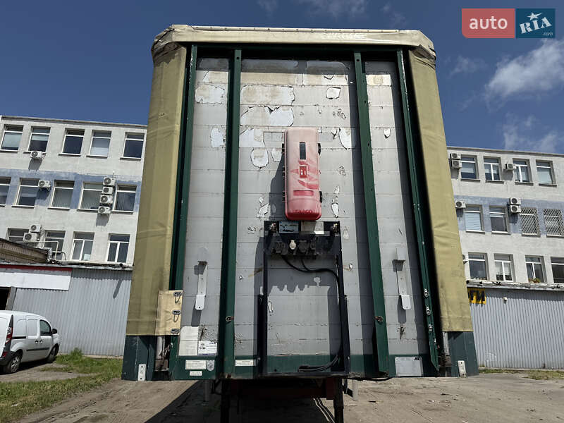 Тентованный борт (штора) - полуприцеп Schwarzmuller SPA-3E 2004 в Луцке